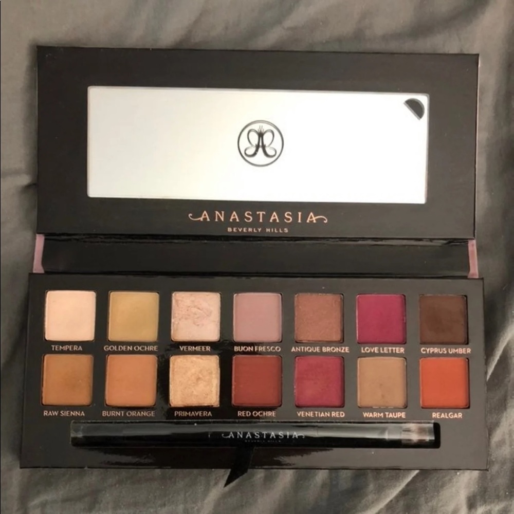 Modern renaissance palette